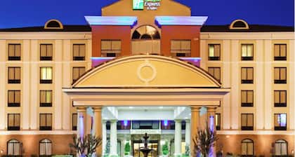 Holiday Inn Express & Suites Lebanon-Nashville Area by IHG