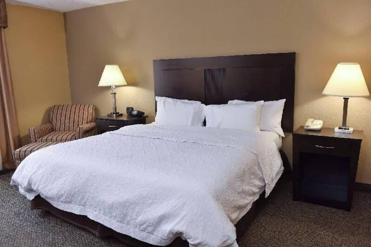 In-room safe, desk, iron/ironing board, free cots/infant beds