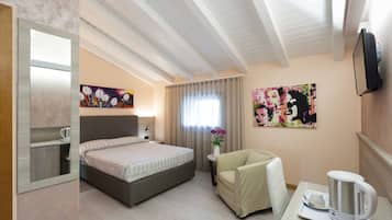 Colchones Select Comfort, minibar, caja fuerte y escritorio