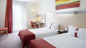 Rollaway beds (surcharge), high-speed internet - B&B Girona 3 (Salt)
