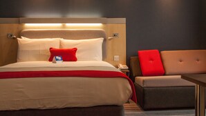 Unclassified image, 2 of 30, button - Holiday Inn Express Slough by IHG (Slough)