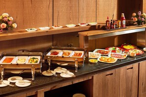 Daily buffet breakfast for a fee - Metropolitan Hotel Sofia, a member of Radisson Individuals (Sofia)