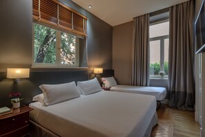  Triple Comfort | Een minibar, een kluis op de kamer, verduisterende gordijnen
