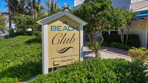 A sign for 'The Beach Club' on Anna Maria Island indicating a vacancy. - The Beach Club at Anna Maria by RVA (Bradenton Beach)