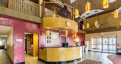 Comfort Suites Airport