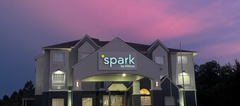 希尔顿斯蒂尔沃特Spark