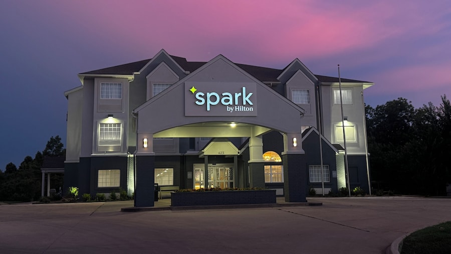 Spark by Hilton Stillwater