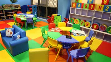 Spielezimmer