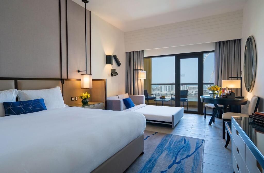 羽絨被、舒適加層、迷你吧、客房內保險箱