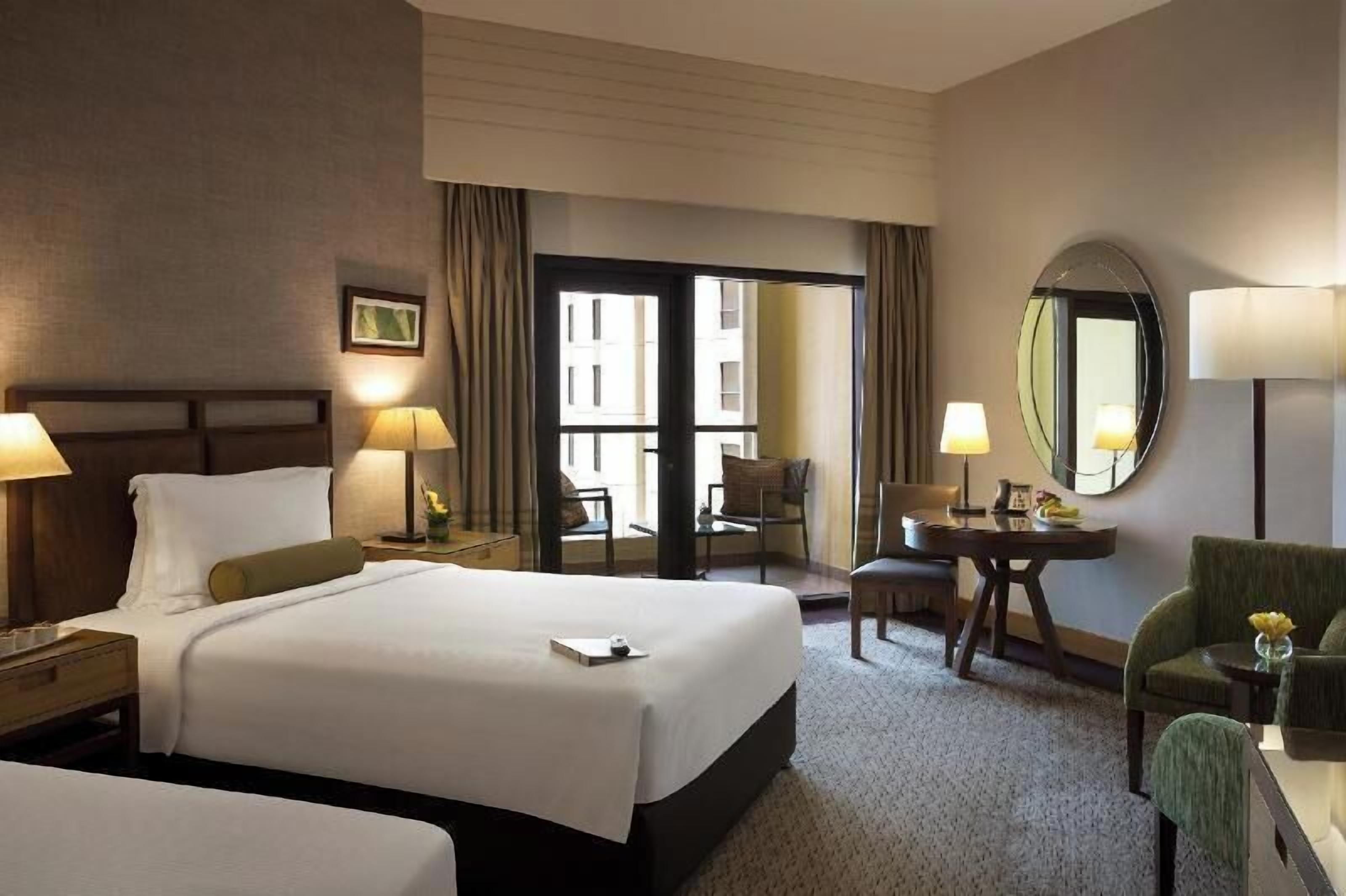 羽絨被、舒適加層、迷你吧、客房內保險箱