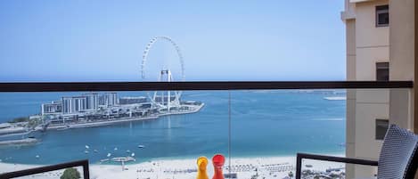 Room, 1 King Bed, Balcony, Sea View (Ain Dubai)