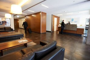 Lobby - Amity Apartment Hotels (Melbourne)