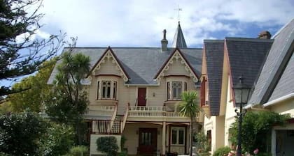 Boutique Hotel Warwick House
