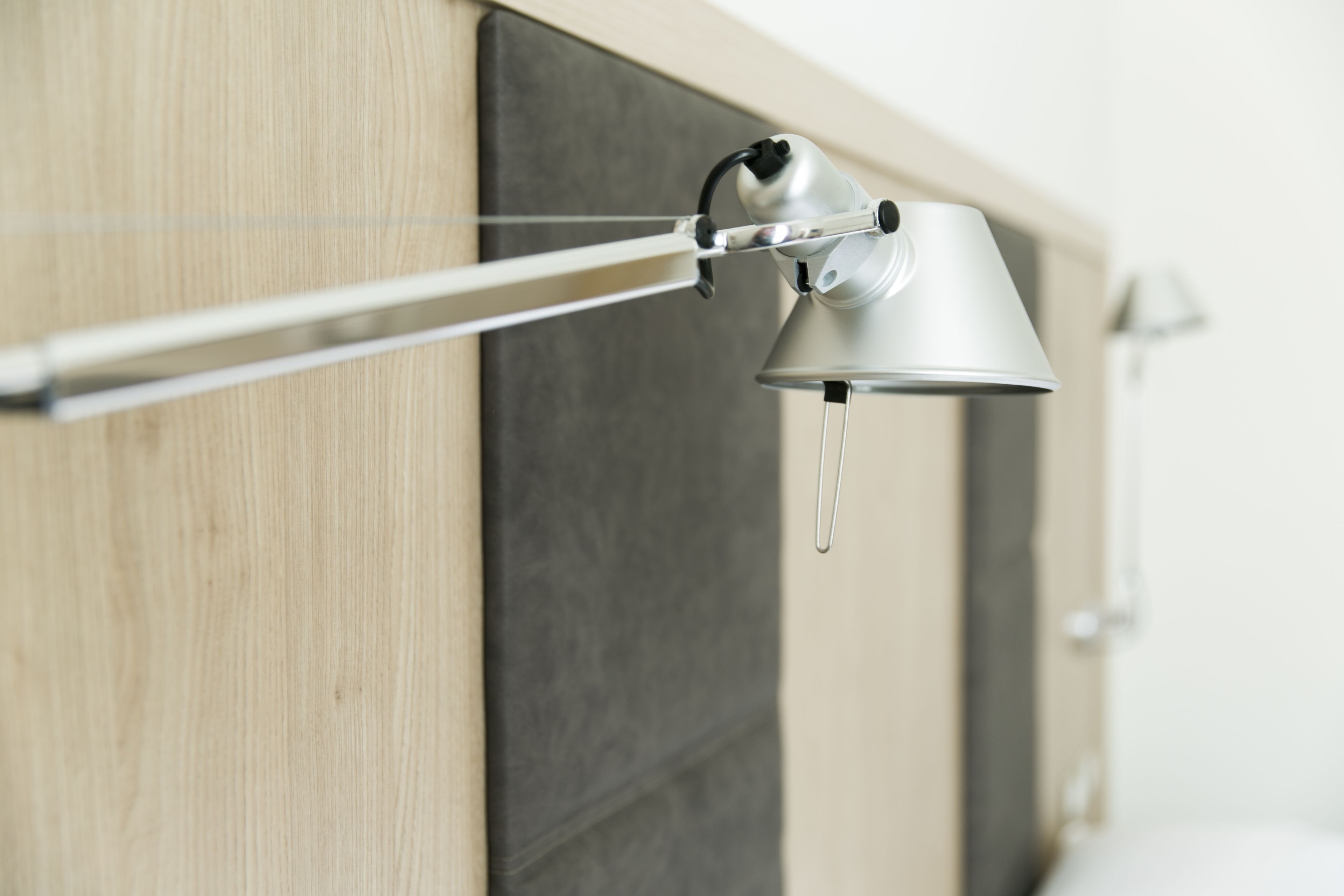 hypo-allergenic bedding, in-room safe, desk, free wifi