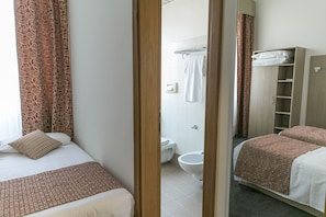 1 bedroom, hypo-allergenic bedding, in-room safe, desk