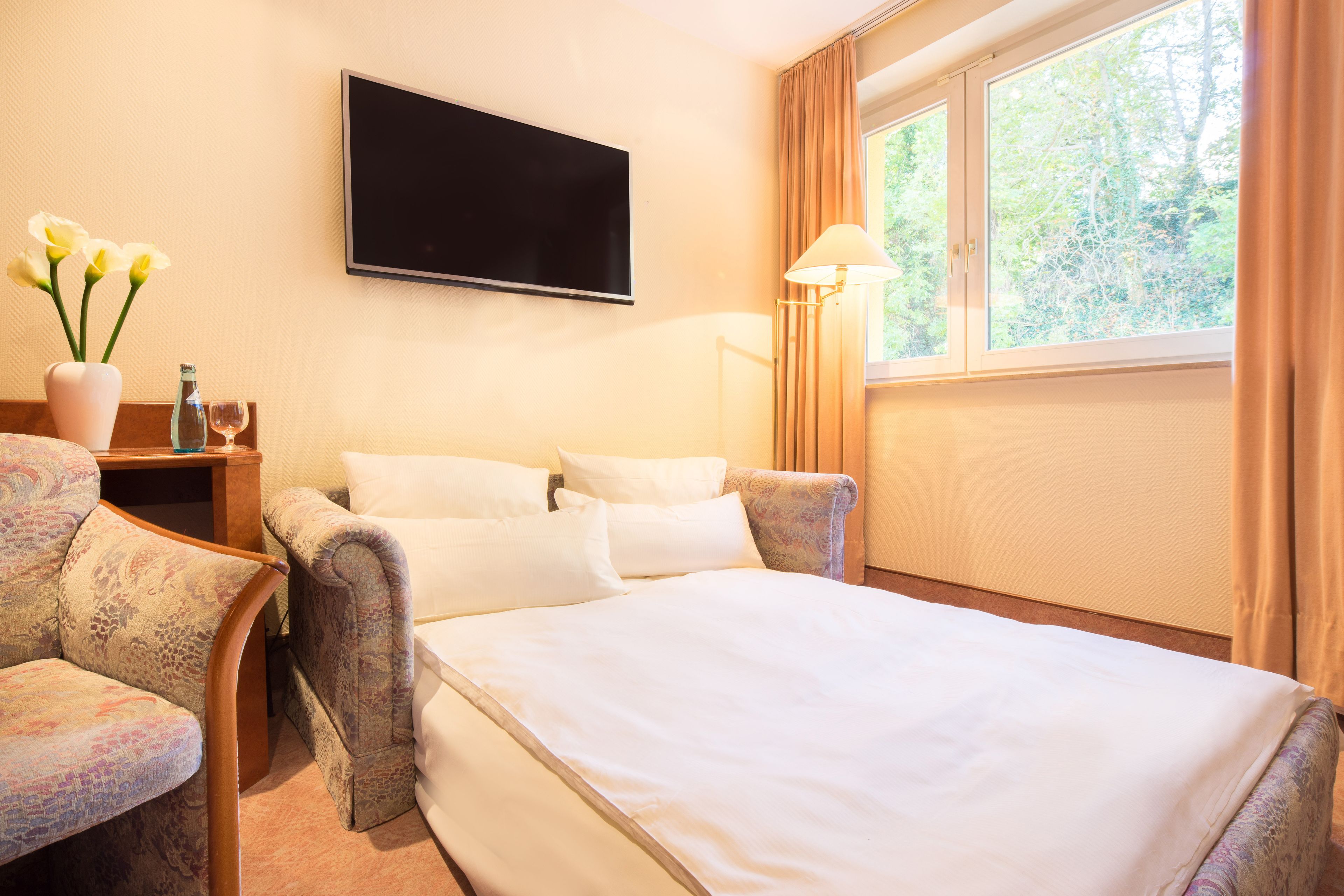 hypo-allergenic bedding, minibar, in-room safe, individually decorated