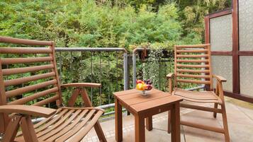 Deluxe-Zimmer zur RĂŒckseite | Blick vom Balkon