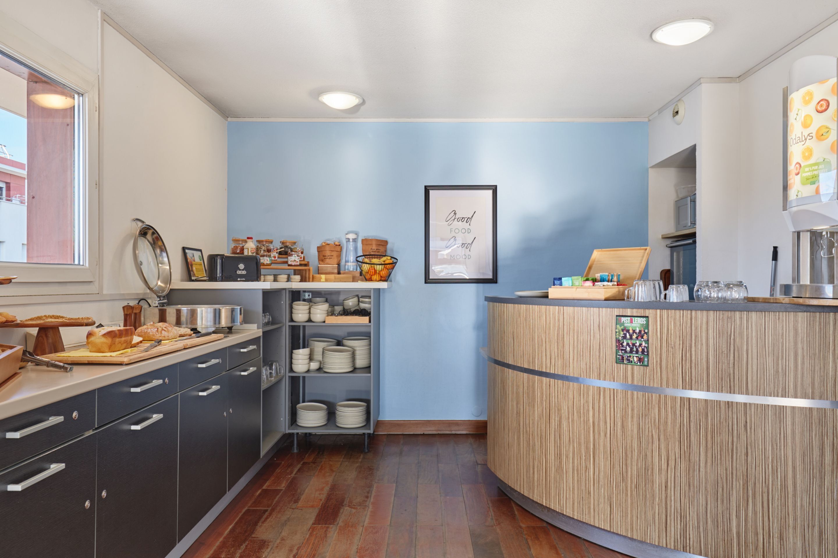 Daily buffet breakfast (EUR 14 per person)