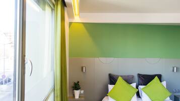 Desk, soundproofing, cribs/infant beds, rollaway beds