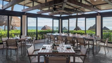 8 restaurants, breakfast, dinner served; local and international cuisine