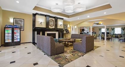 La Quinta Inn & Suites by Wyndham Pearland - Houston South