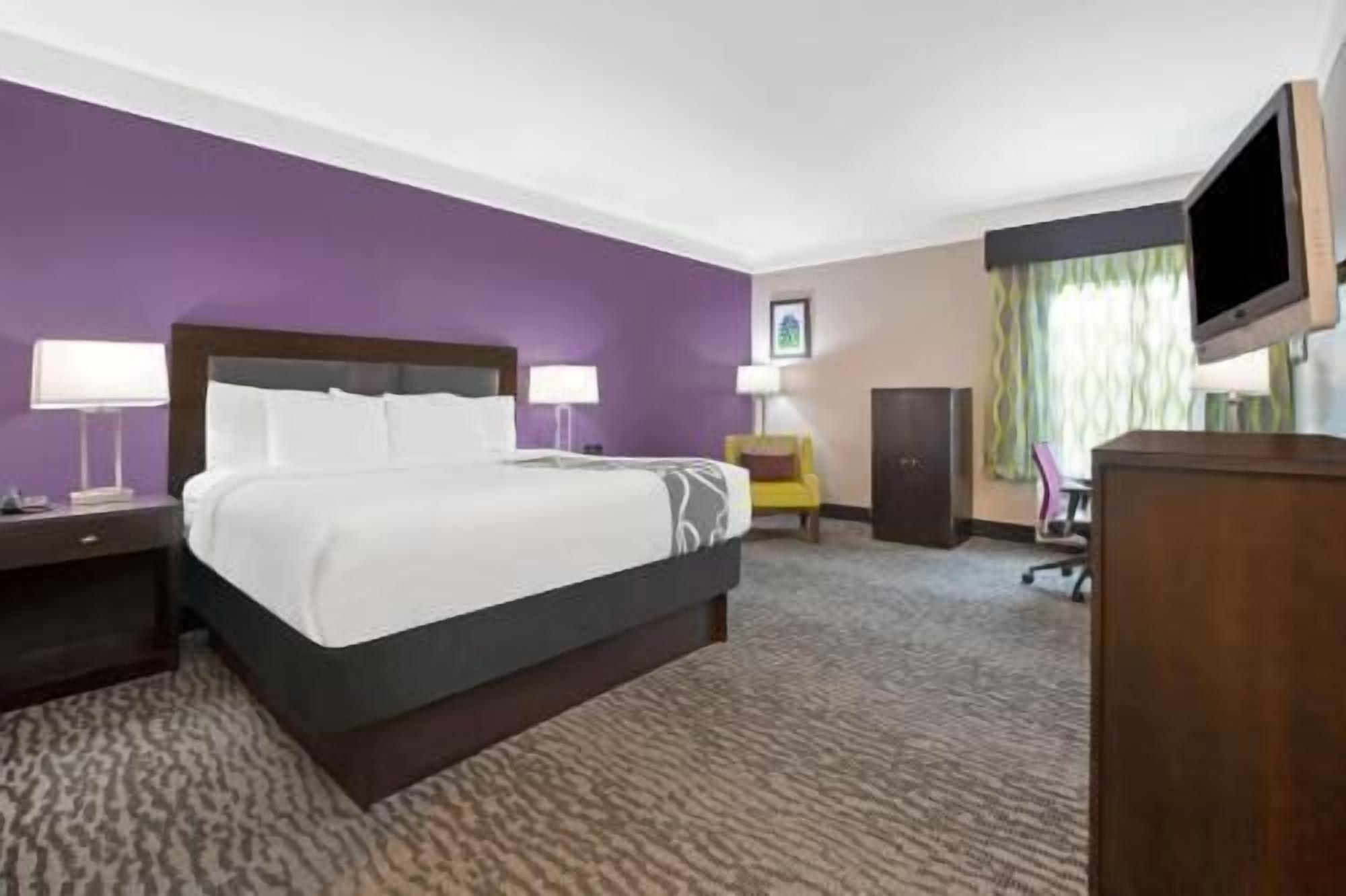 In-room safe, desk, iron/ironing board, free cribs/infant beds