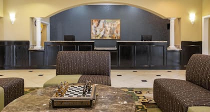 La Quinta Inn & Suites by Wyndham Pearland - Houston South