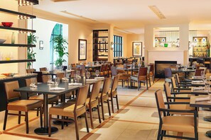 Restaurant - Sheraton Stonebriar Hotel (Frisco)