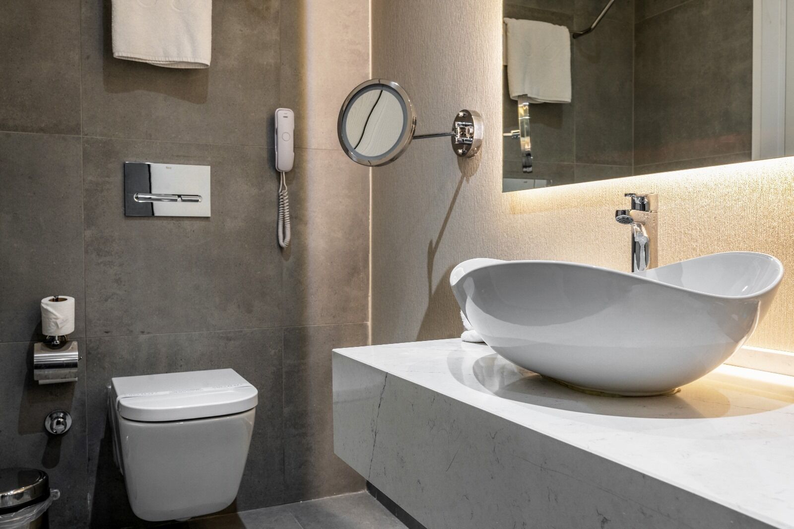 Photo - ADM Grand Hotel