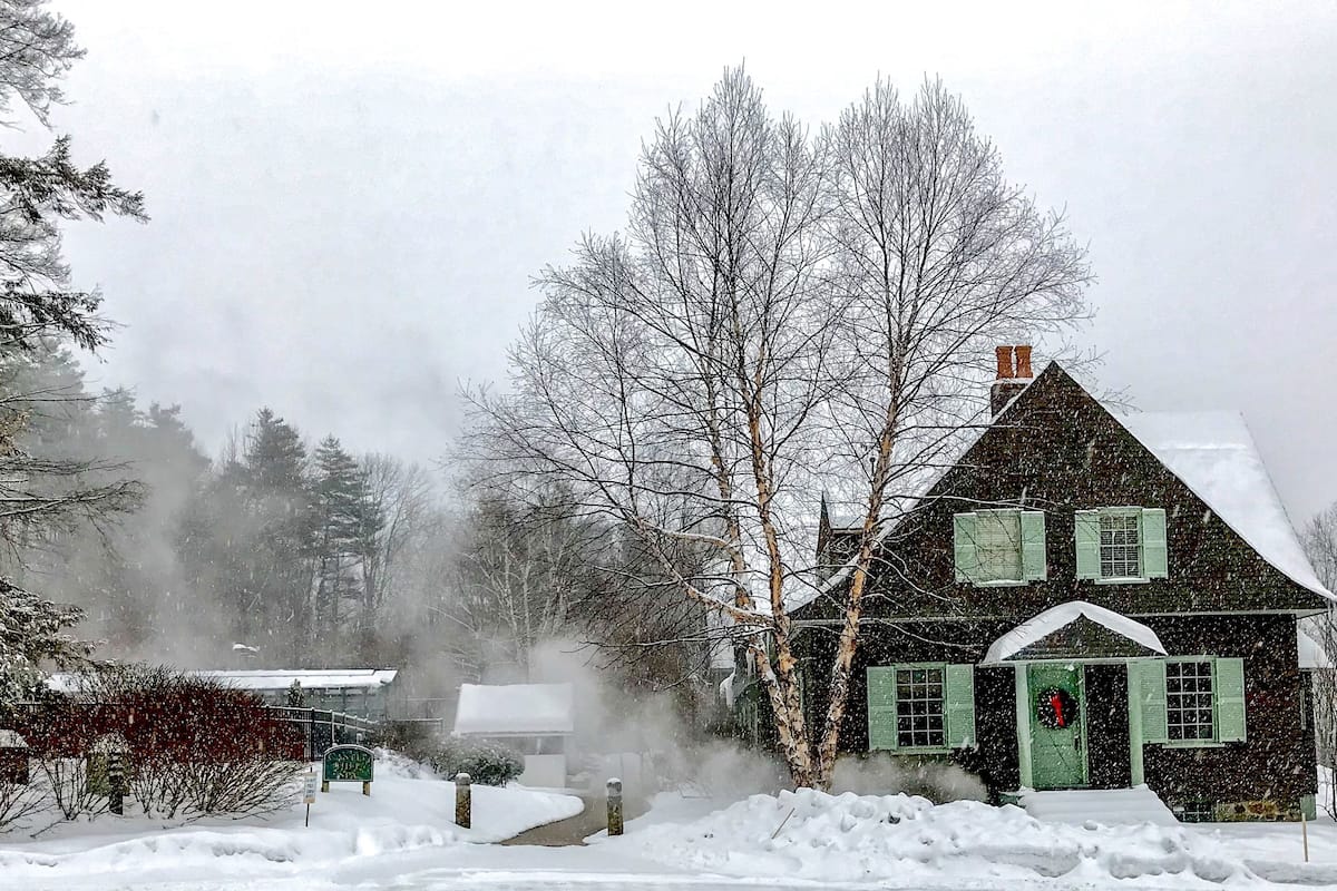 sauna, aromatherapy, hot stone massages, deep-tissue massages