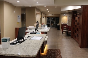 Reception - Comfort Suites Elizabethtown (Elizabethtown)