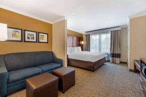 Suite, 1 King Bed with Sofa bed, Accessible, Non Smoking | Premium bedding, desk, blackout drapes, iron/ironing board