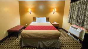 Comfort Room, 1 Queen Bed, Non Smoking, Refrigerator & Microwave | Desk, iron/ironing board, free WiFi, bed sheets