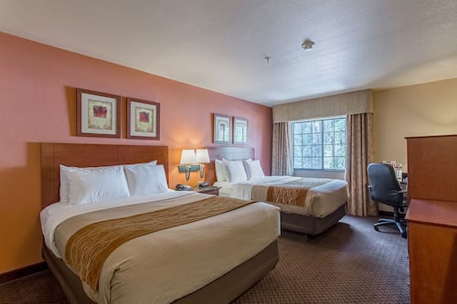 Standard Room, 2 Queen Beds, Non Smoking | Premium bedding, pillowtop beds, desk, laptop workspace