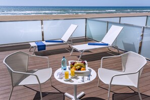 Terrasse au soleil