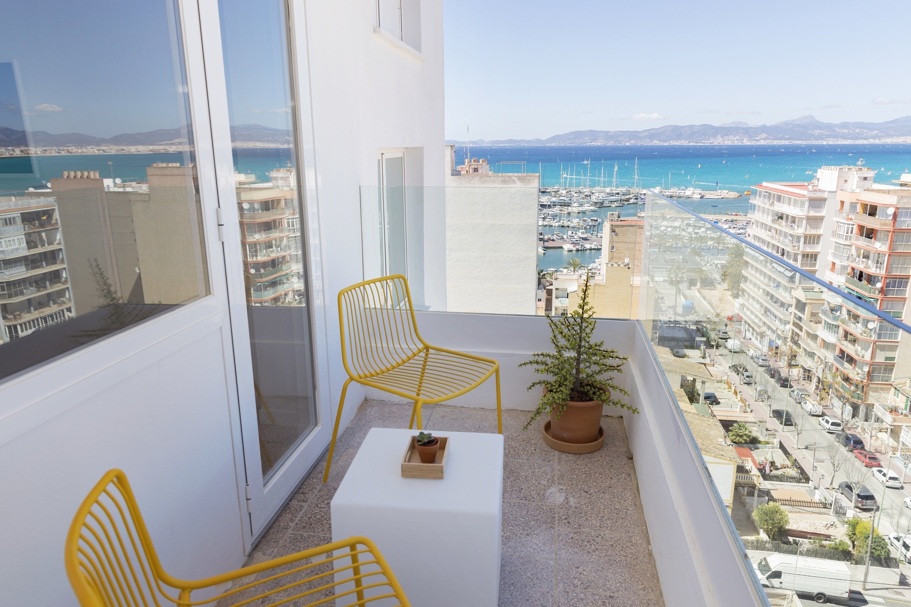 1 bedroom, in-room safe, desk, blackout curtains