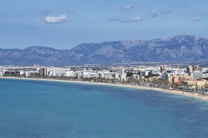 Ubicación cercana a la playa