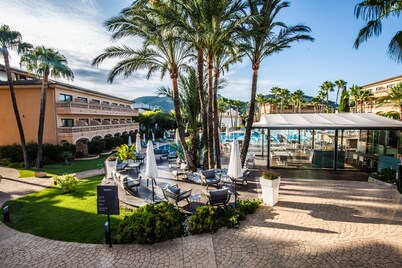 Mon Port Hotel & Spa