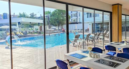 Lara World Hotel