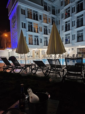 Front of property - Lara World Hotel (Antalya)