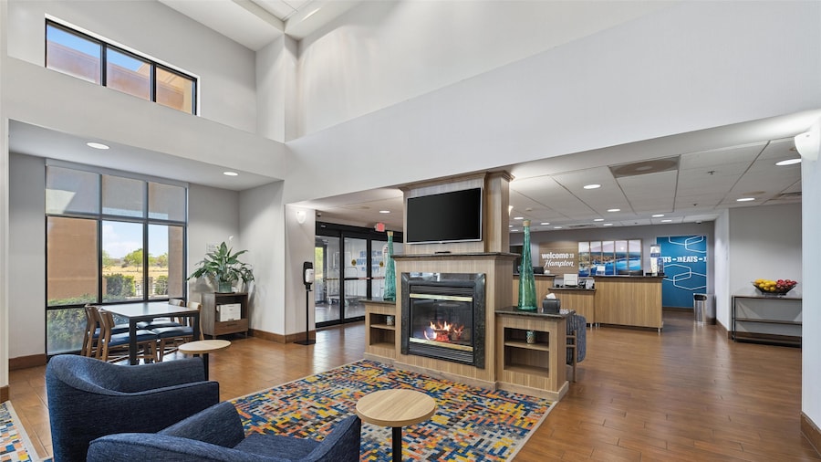 Hampton Inn And Suites Madera