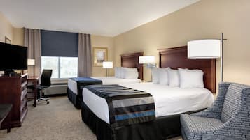 Premium bedding, in-room safe, desk, blackout curtains