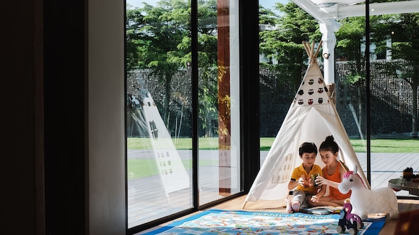 Children's play area - indoor