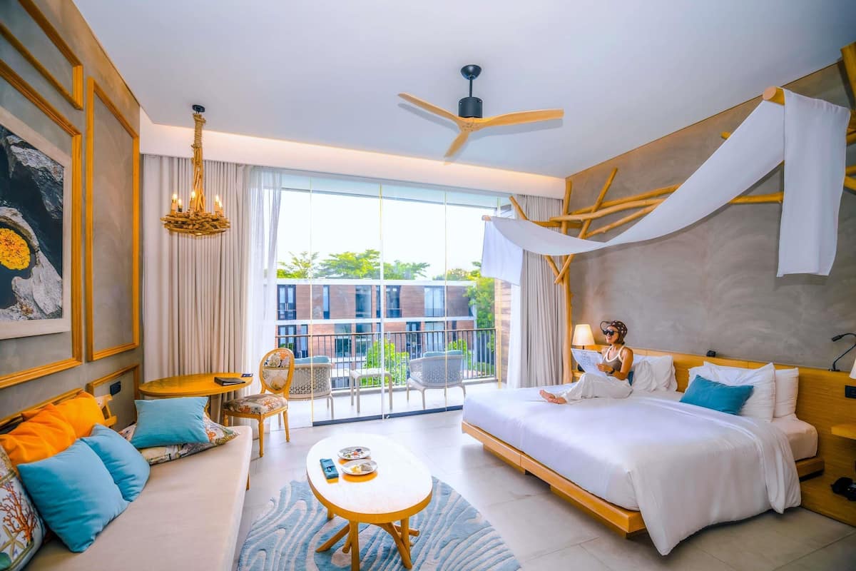 Ropa de cama de alta calidad y artículos del minibar gratis