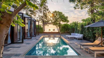 Villa, 2 Bedrooms, Beachfront, Private Pool | Premium bedding, free minibar items, in-room safe, desk