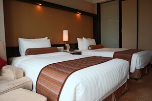 Cofres nos quartos, quartos à prova de som, Wi-Fi de cortesia