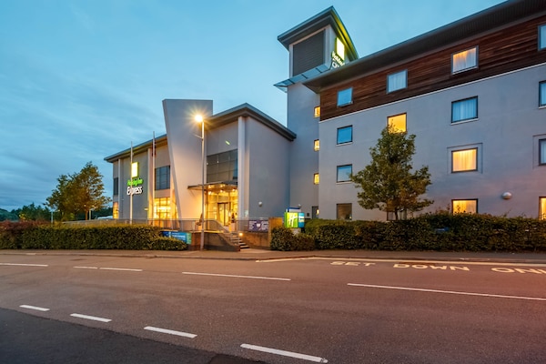 Holiday Inn Express Walsall M6j10 By Ihg - Birmingham