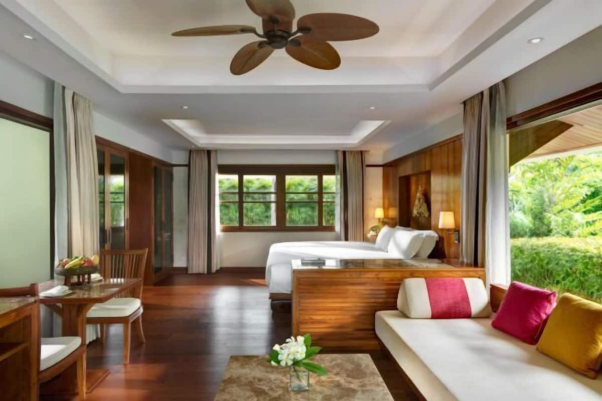 Ropa de cama de alta calidad y minibar