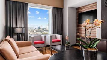 1 Schlafzimmer, hochwertige Bettwaren, Pillowtop-Betten, Minibar