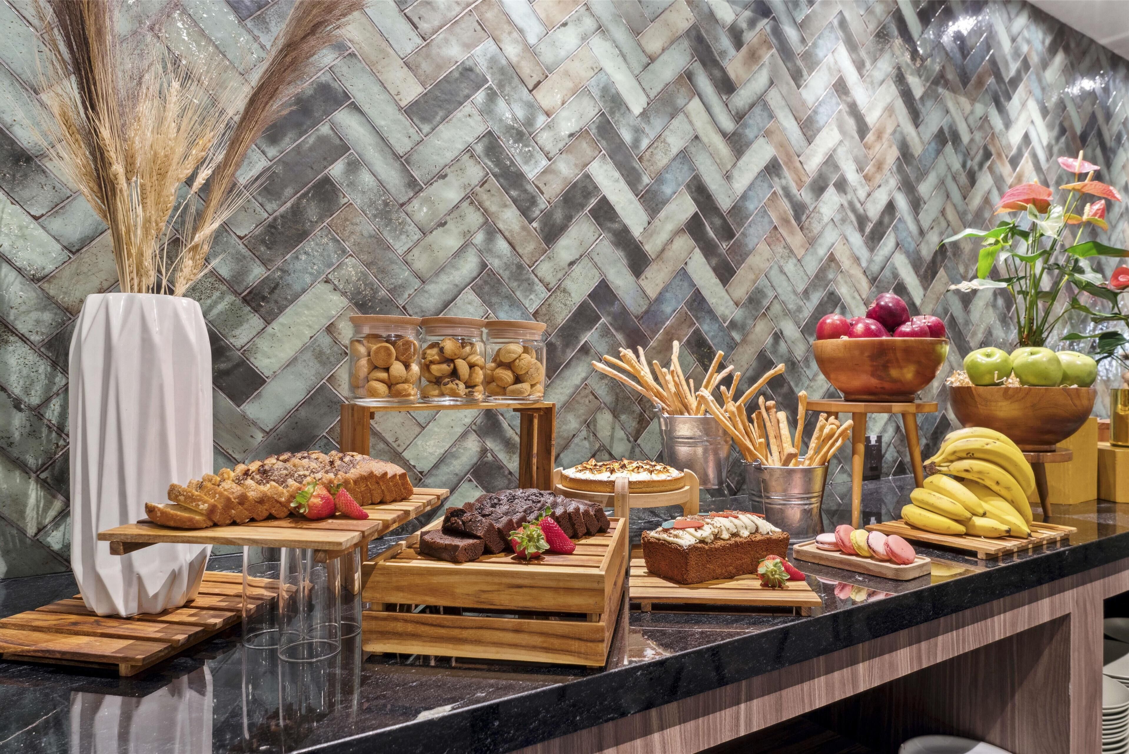 Desayuno buffet todos los días (con cargo) 
